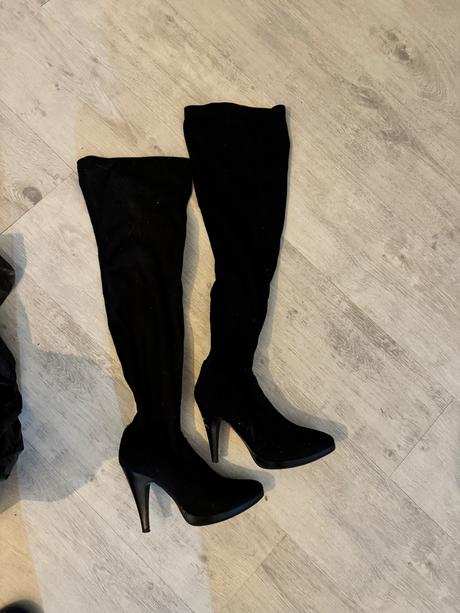 Čižmy vysoké, baťa,39