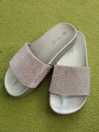 Šľapky, deichmann,32