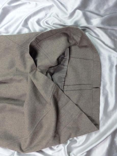 Kvalitné dámske tehotenské šaty, s