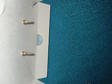 Náhrdelník s náušnicami,