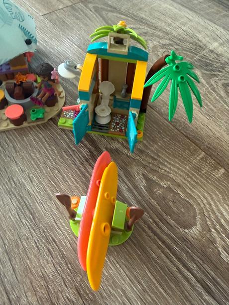 Lego friends luxusné kempovanie, 