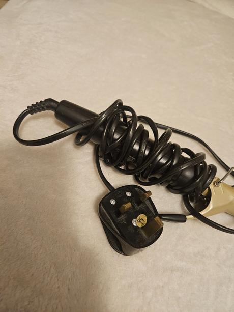 Philips kulma (uk koncovka),