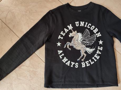 Mikina s premieňacími flitrami, f&f,146