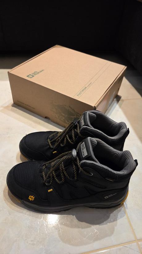 Topánky trek.nepremokave-vn.dlzka 26,0cm, jack wolfskin,39