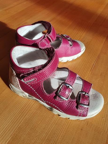 Ružové celokožené sandálky boots4u, 29