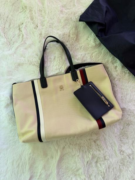 Tommy hilfiger kabelka, tommy hilfiger
