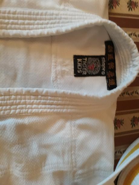 Kimono, 140