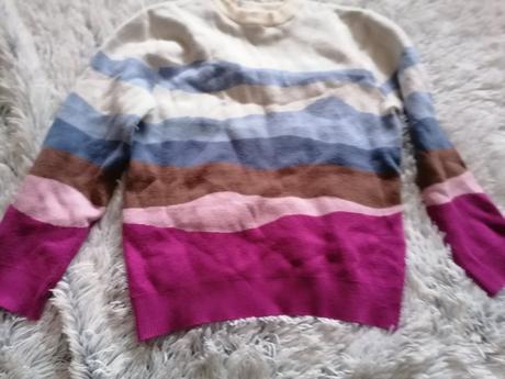 Farebný pulovrik, sinsay,146