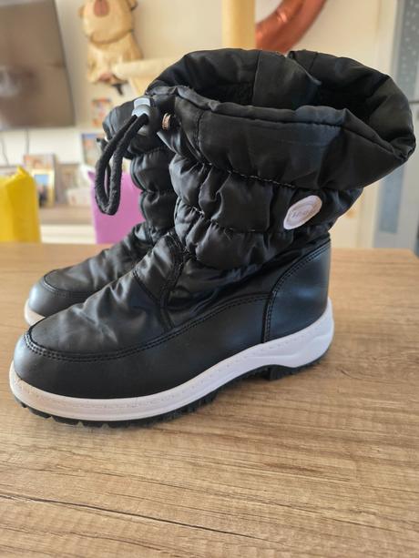 Snehule, deichmann,36