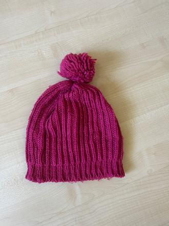 Darujem čiapku, kenvelo,140