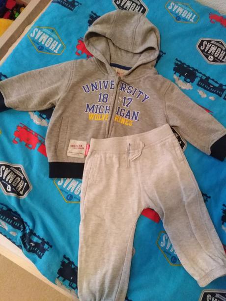 Mikina+tepláky 12-18mes., 86