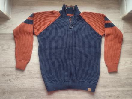 Sveter / pulóver, 146