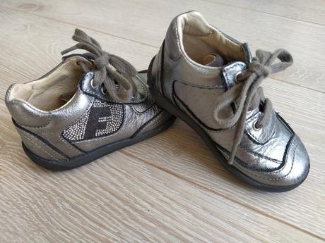 Celokožené topánky, naturino,22