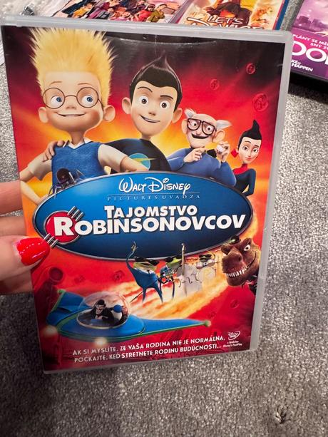 Dvd tajomstvo robinsonovcov, 