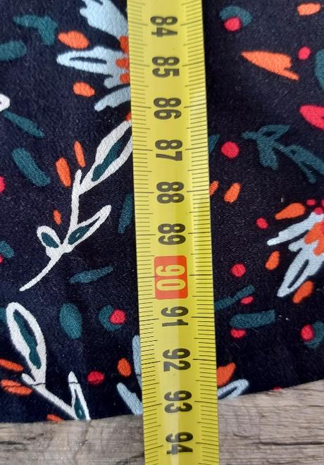 Kvetinové šaty edc, 40