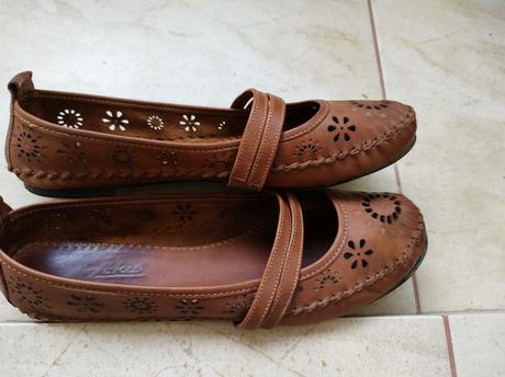 Kožené balerínky, 40