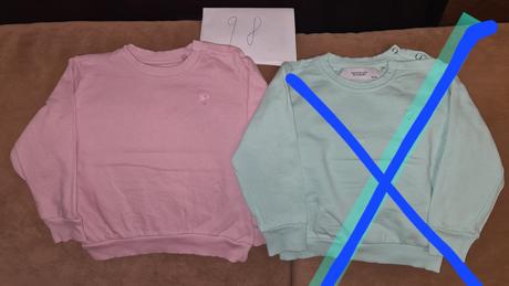 Mikiny 2 ks, reserved,98