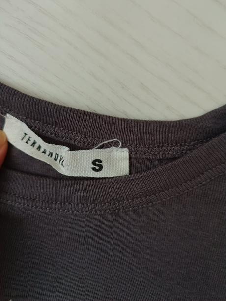 Tmavošedé tričko, terranova,s