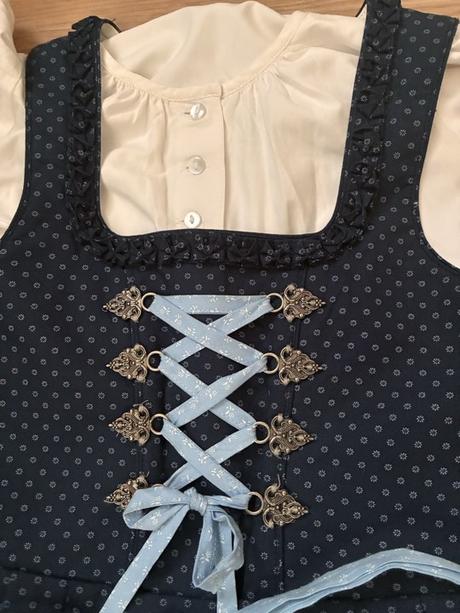 Luxusný dievčenský kroj dirndl mar jo veĺ.146/152, 146