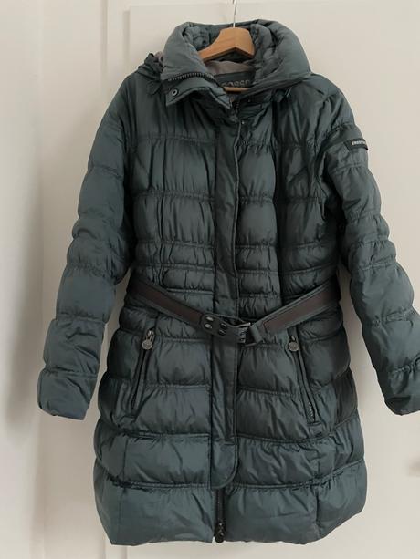 Krásny vetrovkový kabát od betty barclay, 46