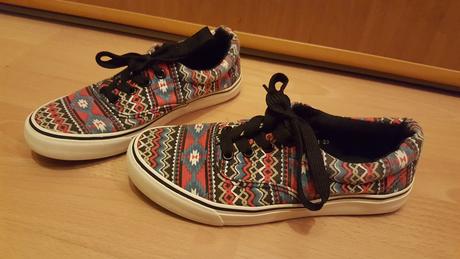 Farebné tenisky, 37