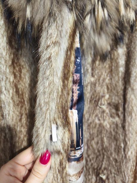 Luxusny pravy kozuch z lisky a myvala, m