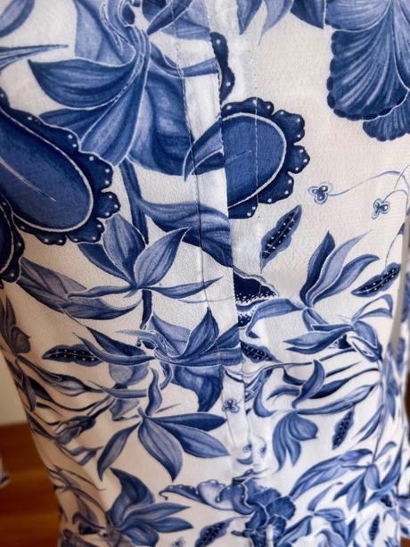 Blúzka s modrými kvetmi, h&m,40