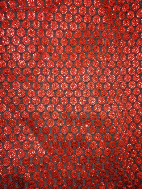 Červené metalické šaty, s