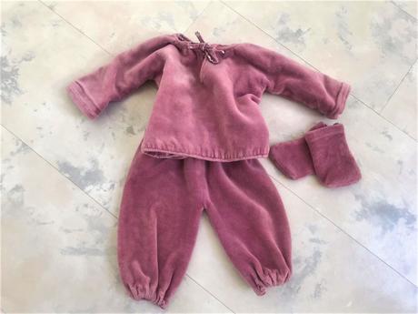 Zamatové oblečenie na veľkú bábiku, 