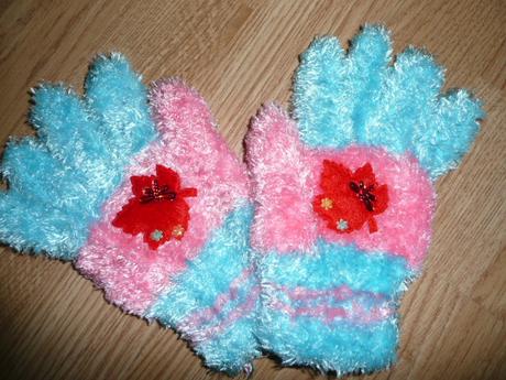 Rukavičky, alibi,128