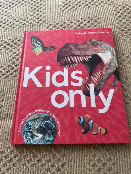 London natural history museum kids only, 