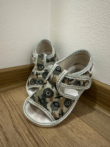Detské papuče, manik,22