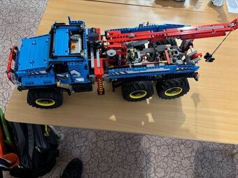 Lego technic 42070, 