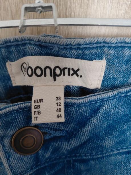 Rifle č.38 s nižším pásom, bonprix,38