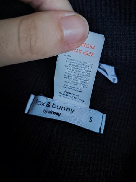 Čiapka avengers, sinsay,98