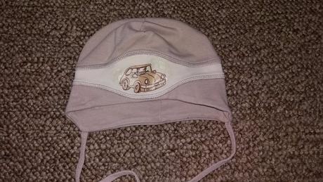 Čiapka s autom., 80