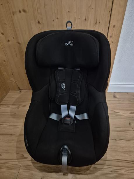 Autosedačka britax römer trifix2 i-size 76-105 cm, britax