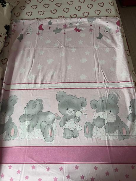 Obliečky do postieľky, 