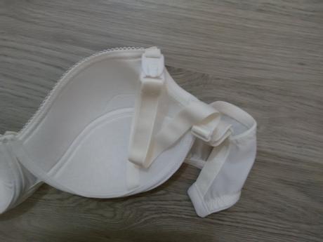 Kojenecká podprsenka 75d, 75d