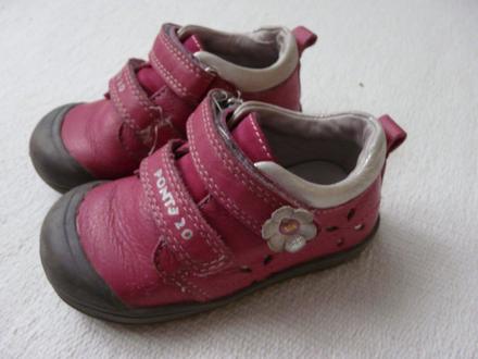 Topánočky pre dievčatko, 22