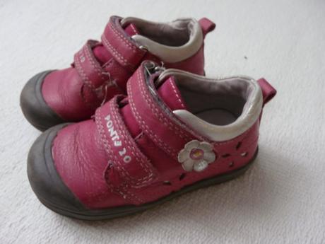 Topánočky pre dievčatko, 22