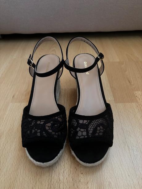 Sandále na klinovom opätku, deichmann,37