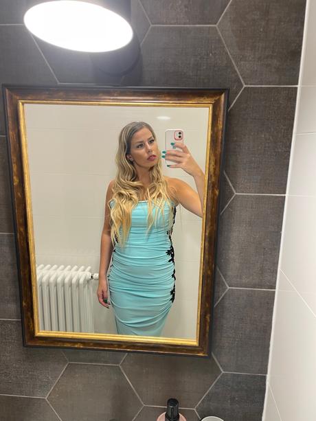 Elastické tyrkysové šaty, m