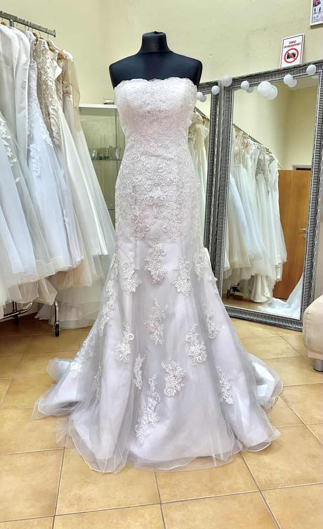 Svadobné šaty  veľkosť s/m/l, l / m / s