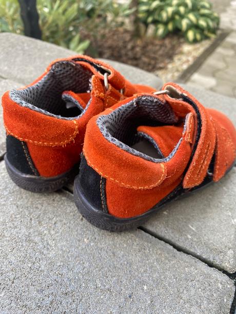 Kozene poltopanky, 22