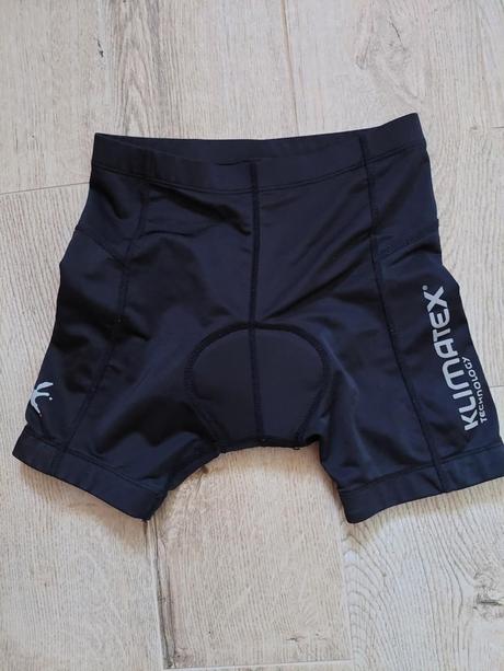 Funkcne sortky s vystuzou, na bicykel, decathlon,134