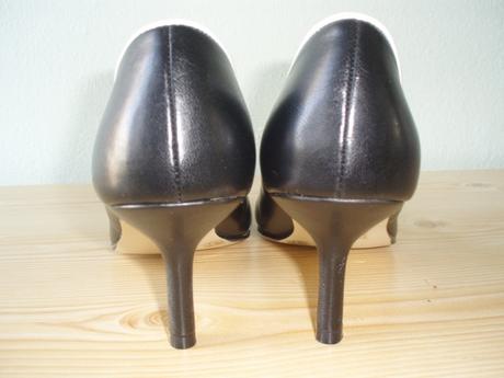 Ciernobiele lodicky, 37