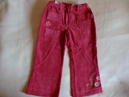 Menčestrové nohavice, mariquita,104