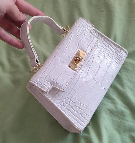 Kabelka do ruky aj crossbody, 