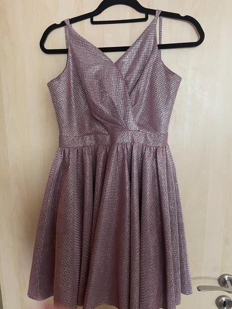 Nádherné spoločenské šaty, xs